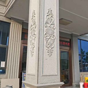 三明芝麻白别墅雕刻柱子  黄金麻