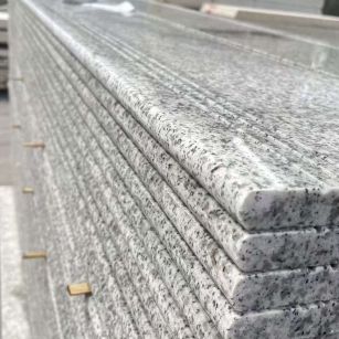 三明芝麻白楼梯踏步 花岗岩楼梯板材