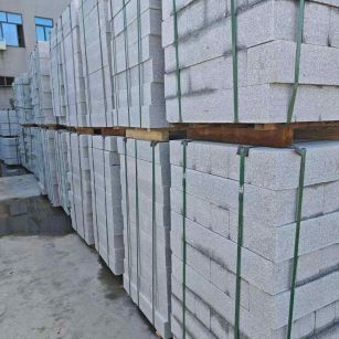 三明芝麻白路牙石，路侧石