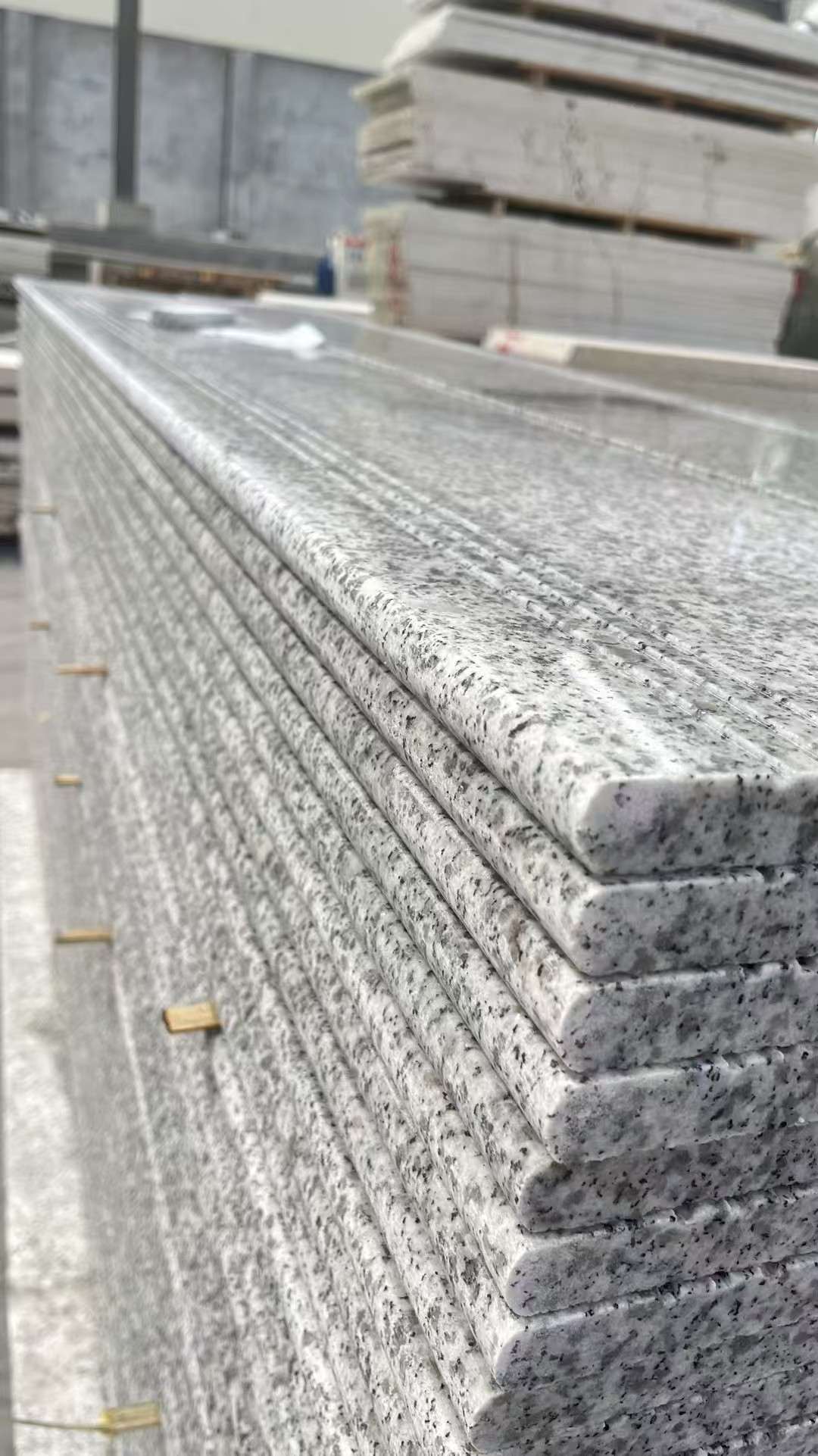 三明芝麻白楼梯踏步 花岗岩楼梯板材