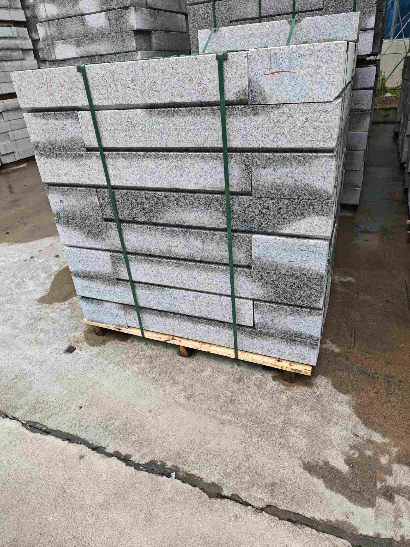 三明芙蓉白路牙石，马路牙子